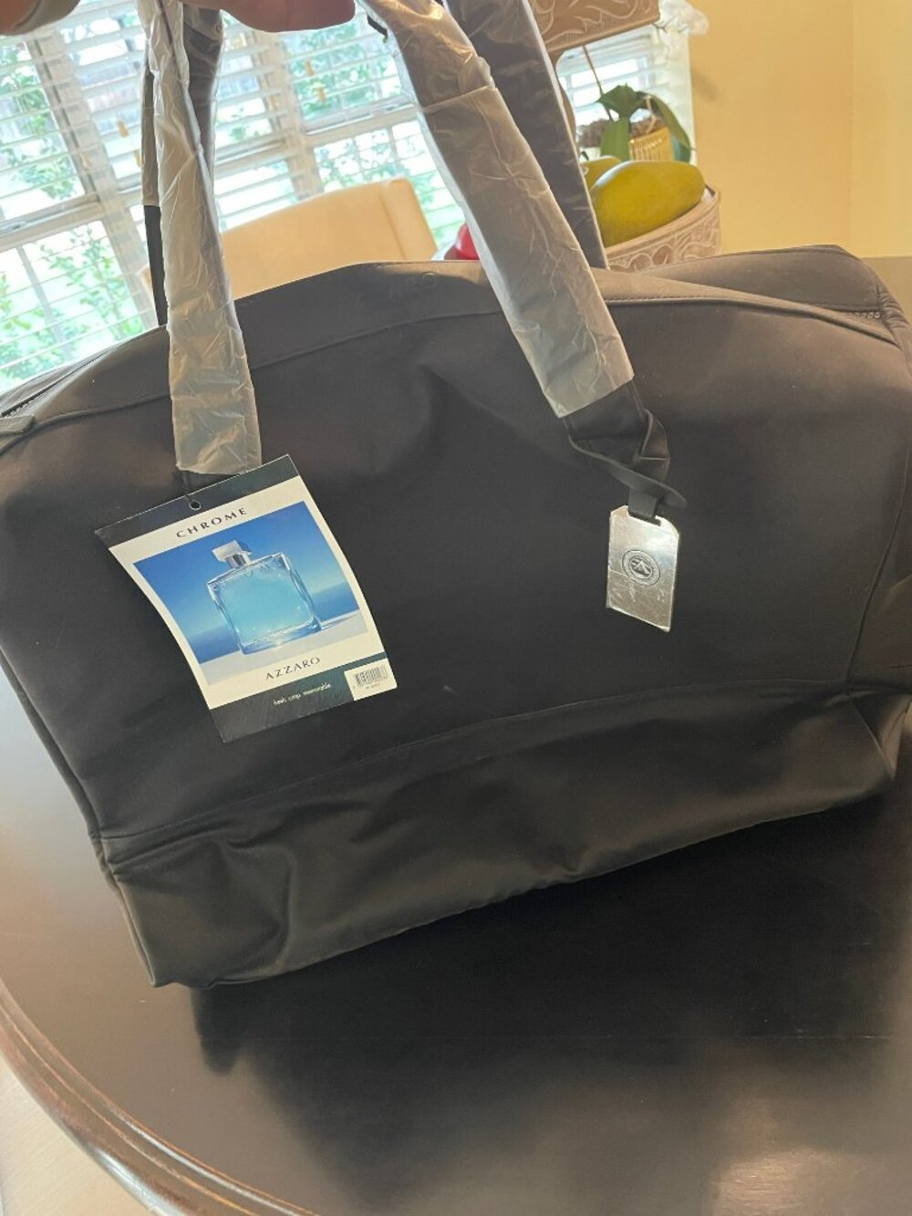 tote - Picture 3 of 3
